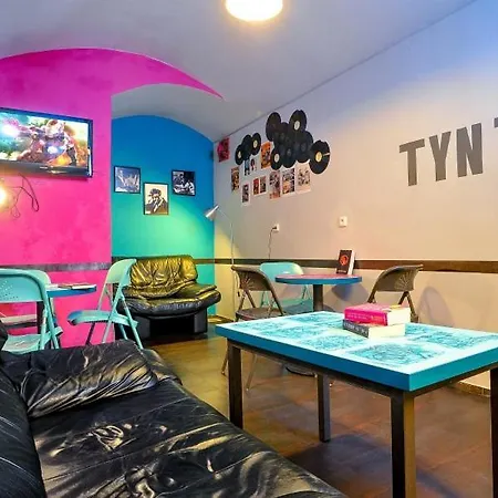 Tyn Auberge de jeunesse *